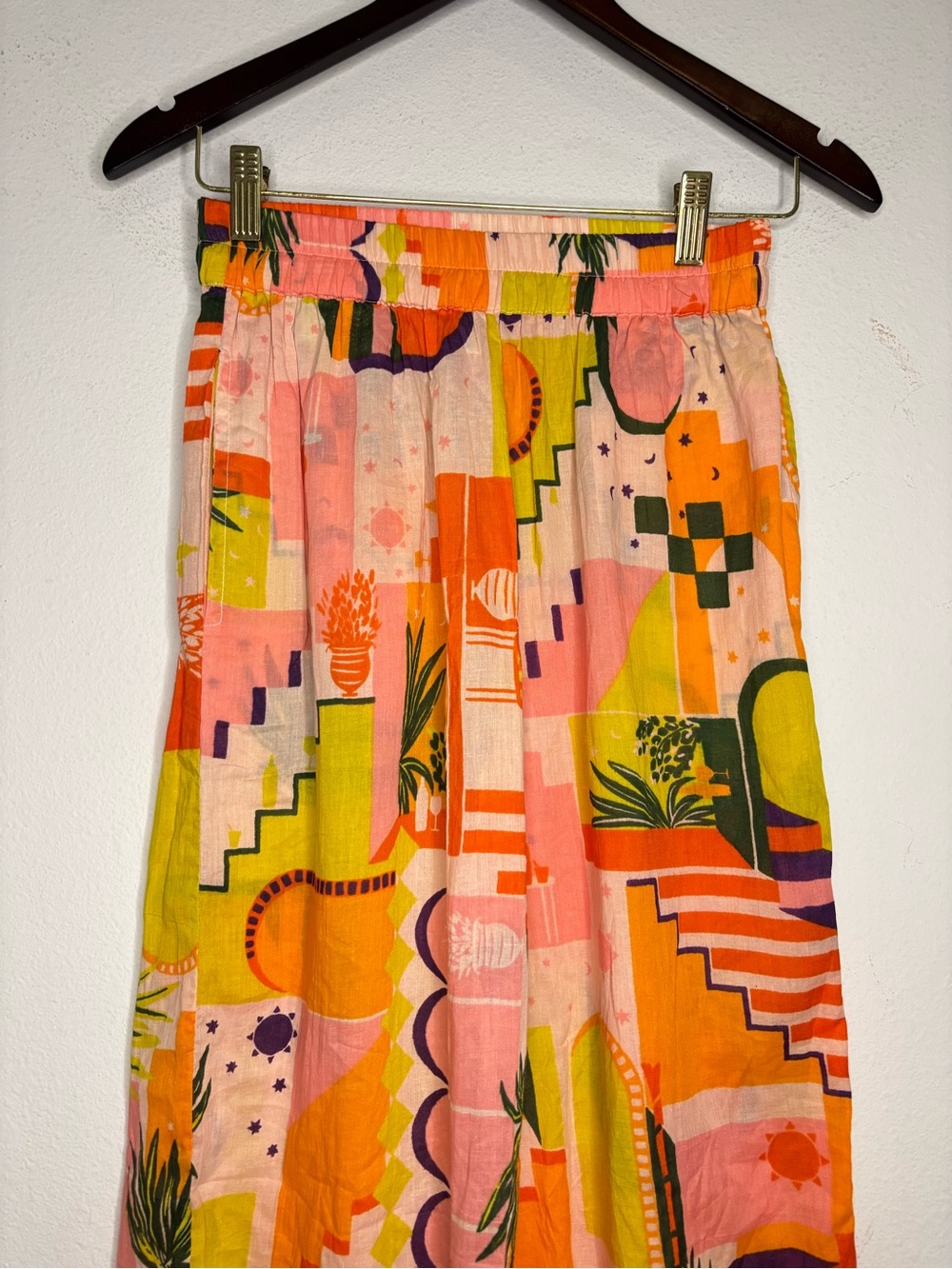 HAUTE HIPPIE NWOT LIGHTWEIGHT COTTON ECCLECTIC PRINT WIDE LEG PANTS SZ XS - Picture 2 of 7
